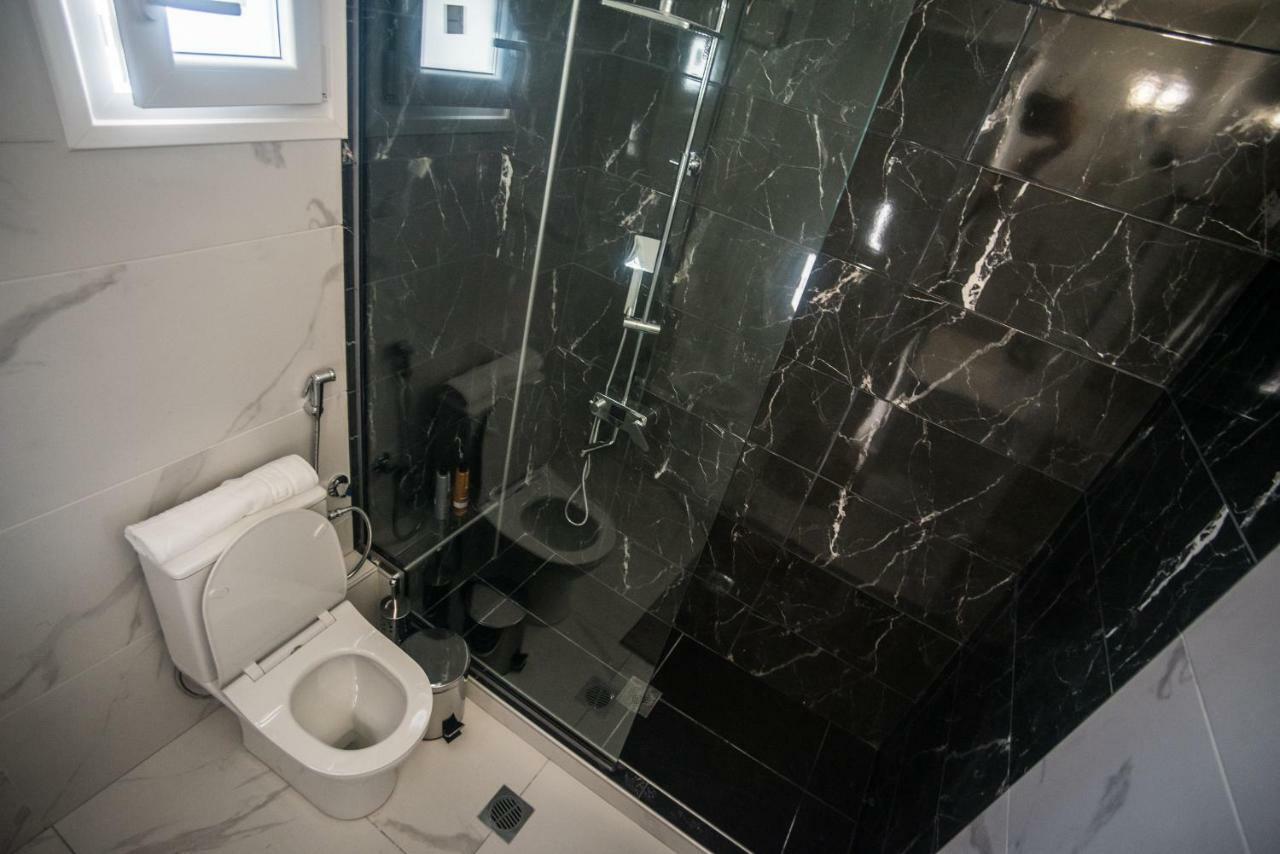 Diamond Lux Apartment PalaiónTsiflíkion 외부 사진